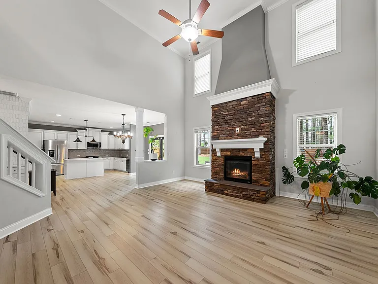 3537 Bunting Dr — Photo 12