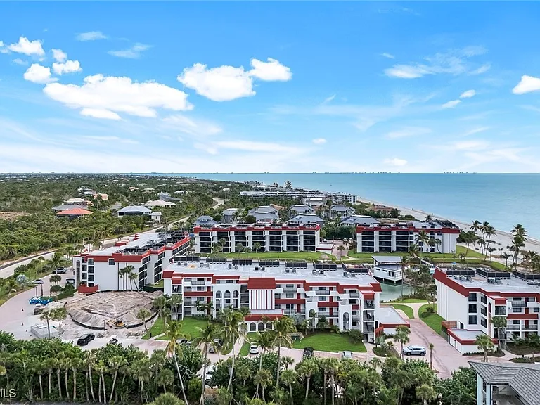 2445 W Gulf Dr #47B — Photo 40