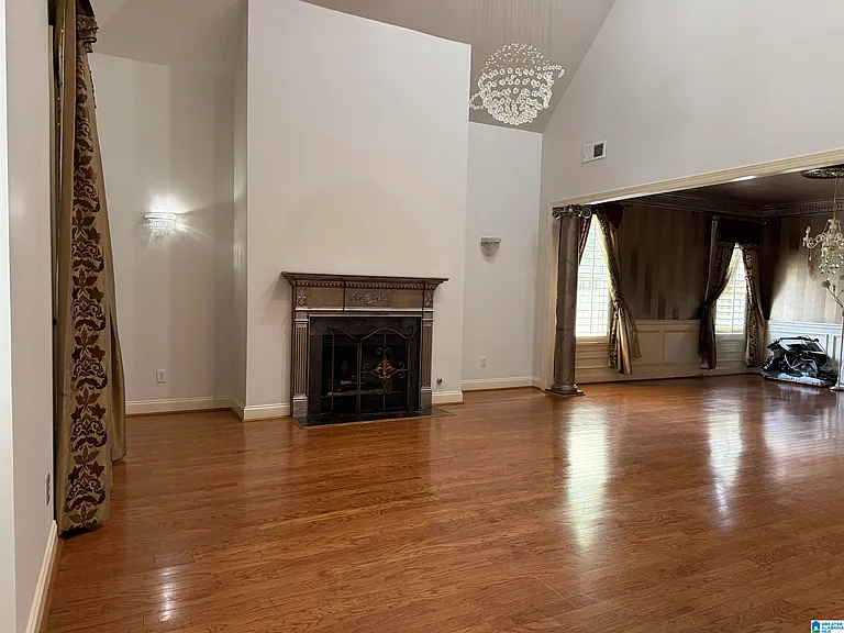 2304 Arbor Glenn — Photo 4