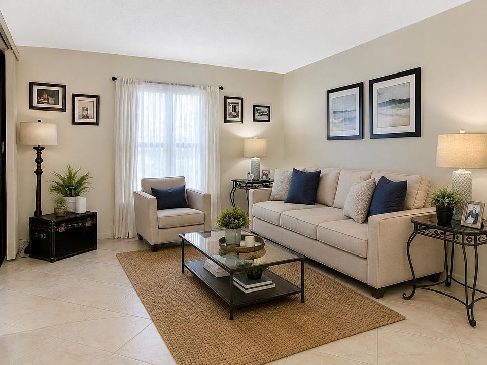 1st image of 4480 Carambola Circle S