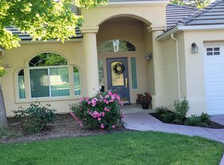 9937 N Granville Ave, Fresno, CA
