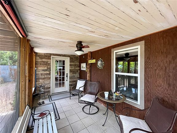 5th image of 301 E War Eagle Ave