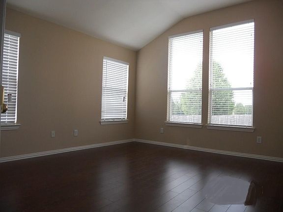 2nd image of 1003 Port Aransas Dr