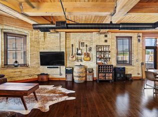 1818 N Water St UNIT 306, Milwaukee, WI 53202