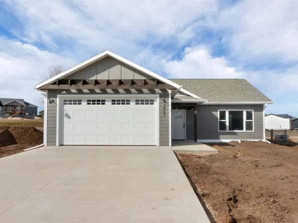 3867 E Beartooth Loop, Spearfish, SD 57783