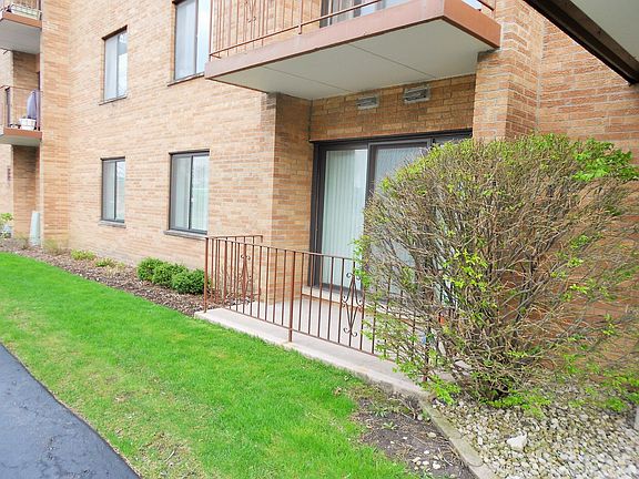 4th image of 1777 W Crystal Ln Unit 102