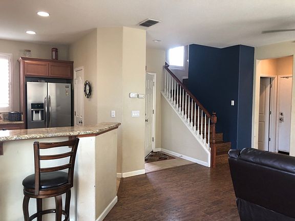 5th image of 8844 Cortina Cir