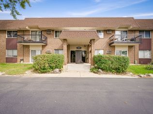 8305 Route 53 APT A6, Woodridge, IL 60517