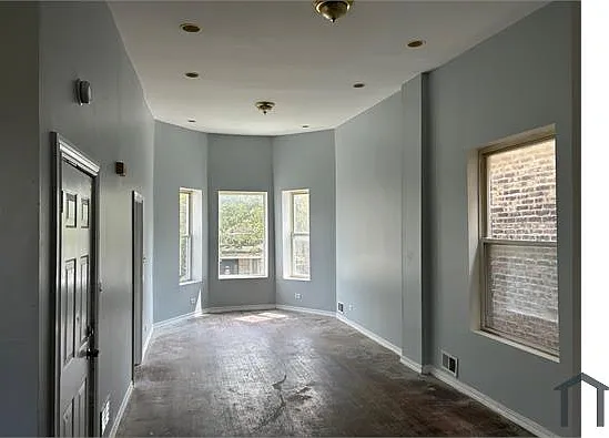1330 S Lawndale Ave #1 — Photo 8