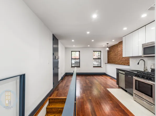 21 Herkimer Street image 4 of 18