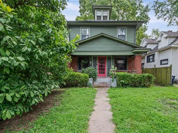 4111 Holly St, Kansas City, MO 64111