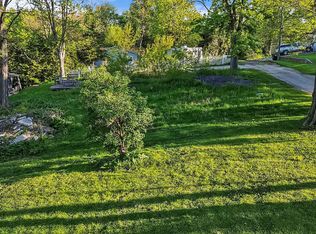 22 S Kenworthy St, Valparaiso, IN 46385