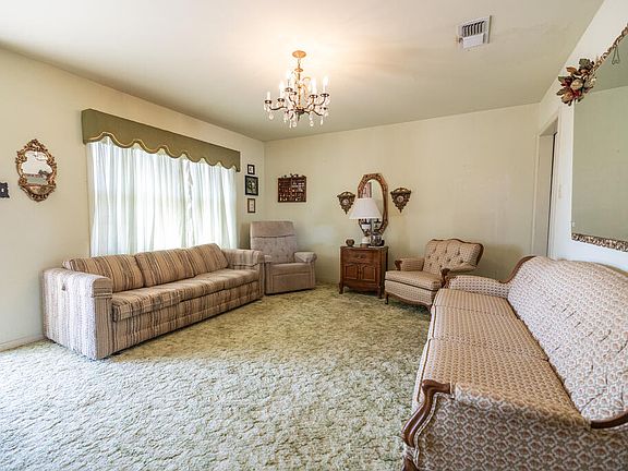 3rd image of 2301 40th St