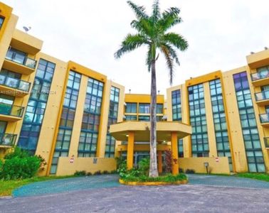 2055 SW 122nd Ave APT 102, Miami, FL, 33175