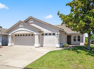 2240 Moraga Dr, Lincoln, CA 95648