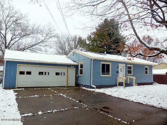3rd image of 11581 Miller Dr
