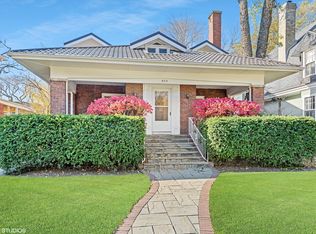 924 Sheridan Rd, Evanston, IL 60202
