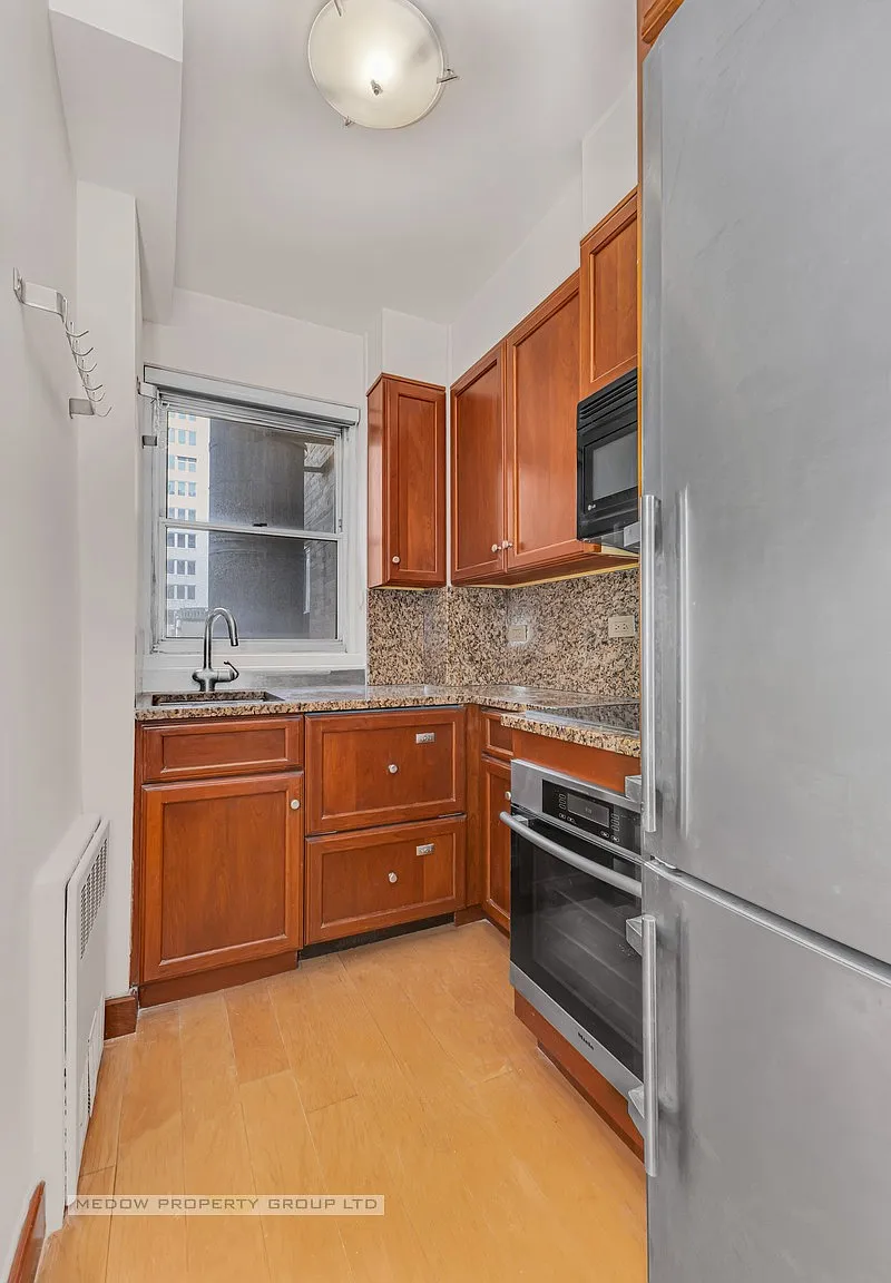80 Park Avenue — Photo 3