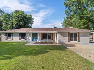 4900 Livingston Dr, Pensacola, FL 32504