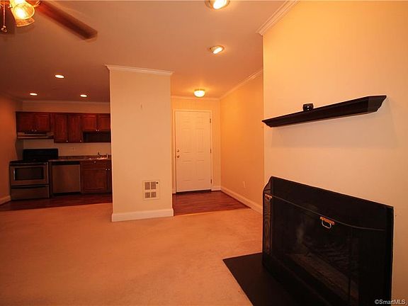 5th image of 267 W Cedar St APT 3B