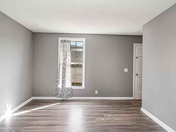 2nd image of 323 Forest Park Rd #5-6