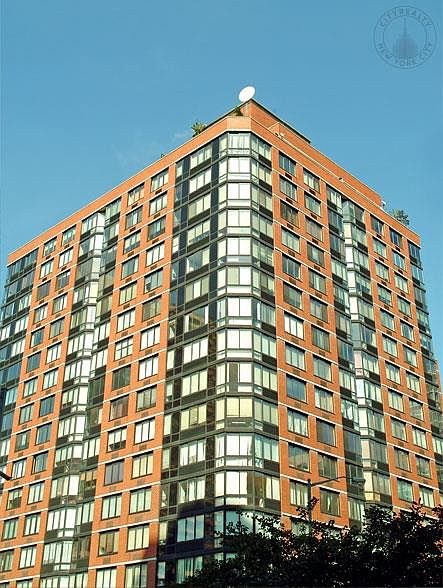 1st image of 215 W 95th St APT 12D