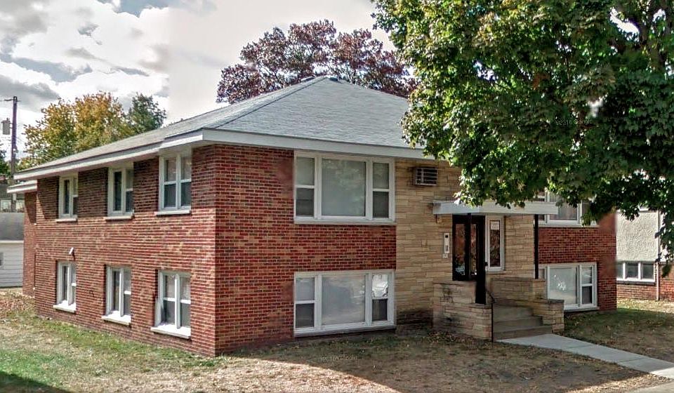 1st image of 2076 Como Ave APT 7