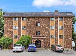 303 Lowell St APT 1, Somerville, MA 02145