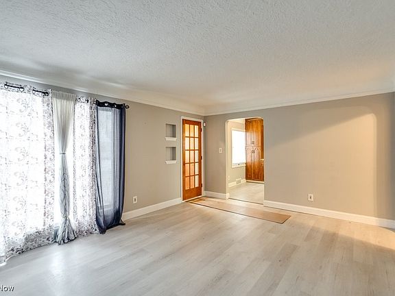 5th image of 6506 Orchard Ave