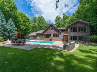 2660 Mapleridge Ln, Excelsior, MN 55331