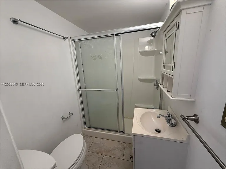 3513 SW 4th St #2 — Photo 12
