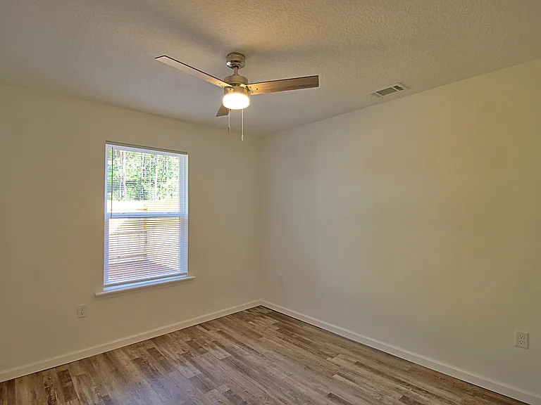 14017 Cecil Nobles Hwy #B — Photo 4
