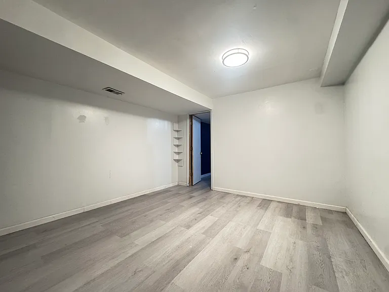 25 Fingerboard Rd #1F — Photo 11