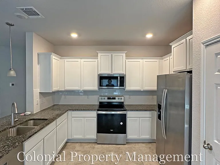 2424 Elba Dr — Photo 5