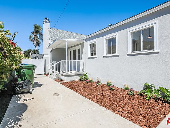 3rd image of 346 N Lucerne Blvd