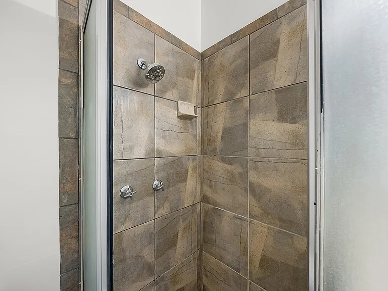 540 N Garfield Ave #B — Photo 14