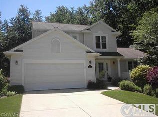 2581 Talltimber Ct SE, Grand Rapids, MI 49546