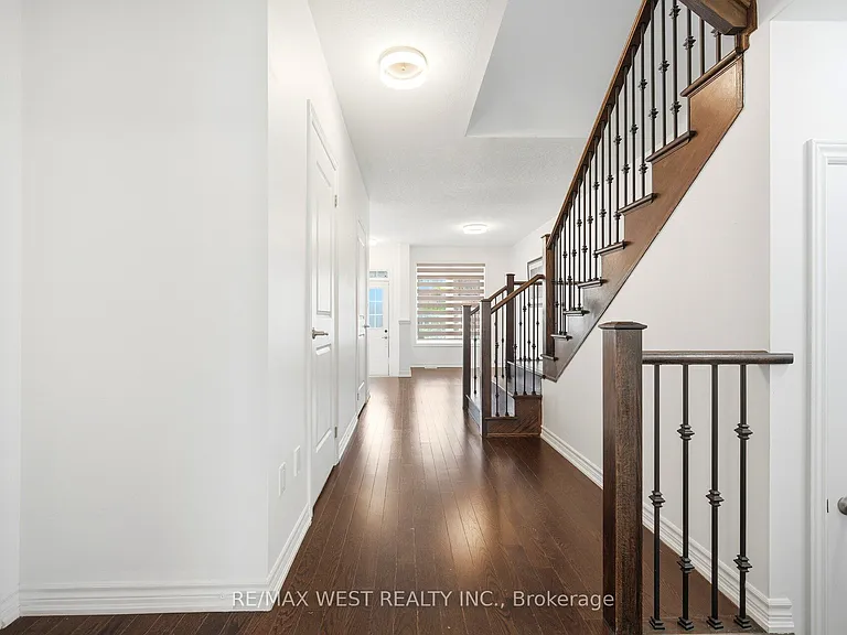 26 Hines St — Photo 8