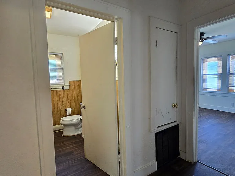 617 N Bonita Ave — Photo 13