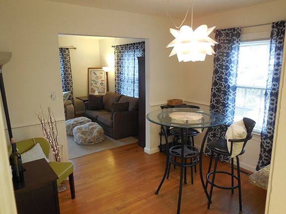 Dining Room - Light Fixture Was Replaced