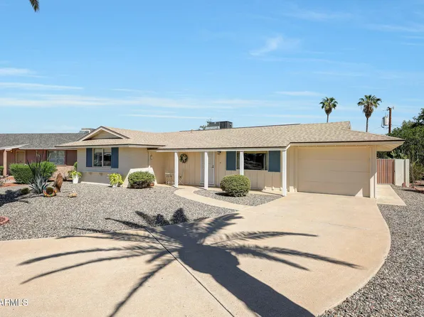 10516 W SNEAD Drive, Sun City, AZ 85351