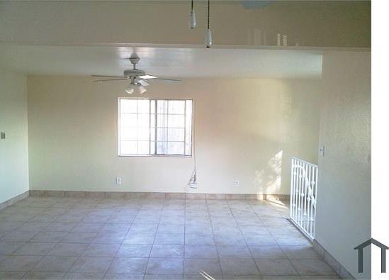 4th image of 1735 W 55th St