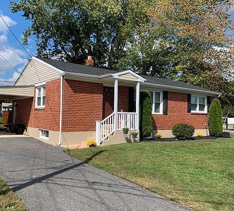 2nd image of 1 Bolton Ct