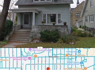 1583 S 77th St, West Allis, WI 53214