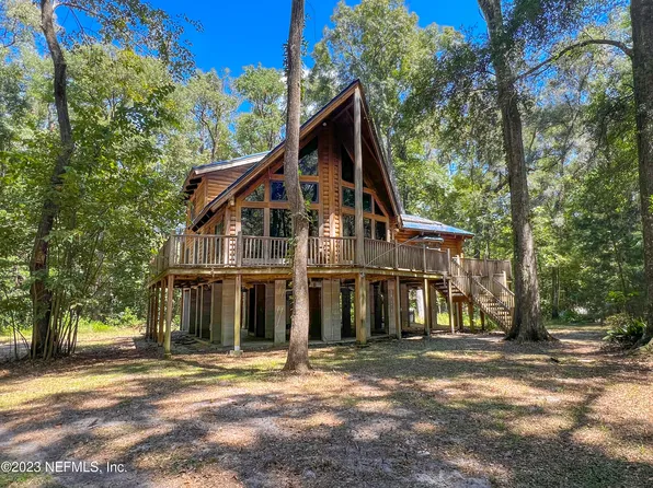 913 SW SANTA FE Drive, Fort White, FL 32038