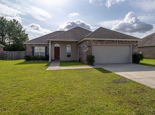 2305 Rhonda Ave, Ocean Springs, MS 39564