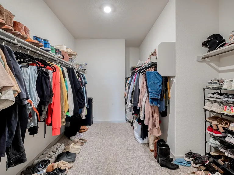 14005 McArthur Dr — Photo 17