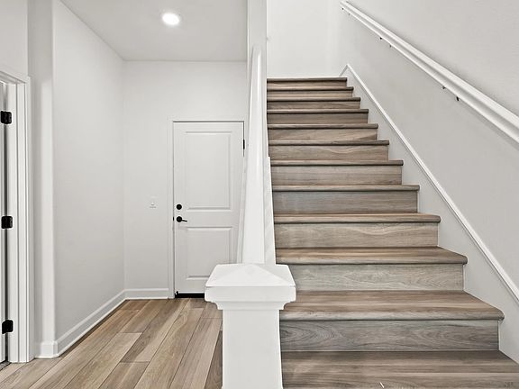 5th image of 11031 Bryce Way