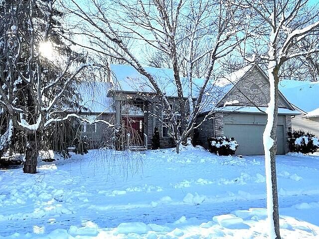 2nd image of 3115 Birchwood Dr