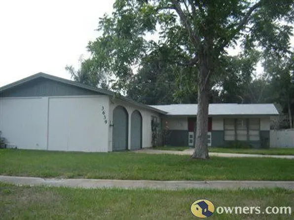 3639 Sunny Dr, Mims, FL 32754